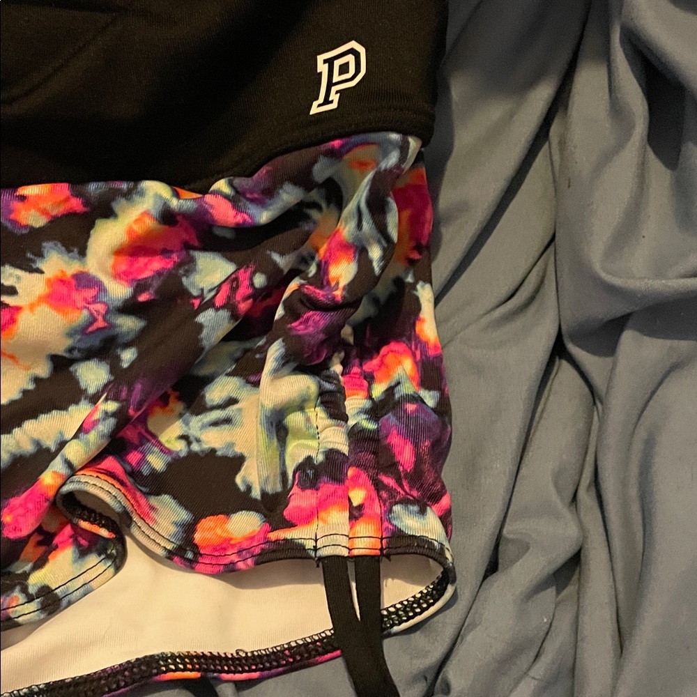 PINK Victoria's Secret Tie-Dye SportsGym to Swim - Picture 4 of 9